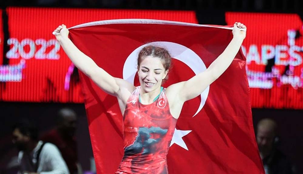 Millli güreşçi Evin Demirhan Yavuz Avrupa şampiyonu oldu 4 Millli-güreşçi-Evin-Demirhan-Yavuz-Avrupa-şampiyonu-oldu