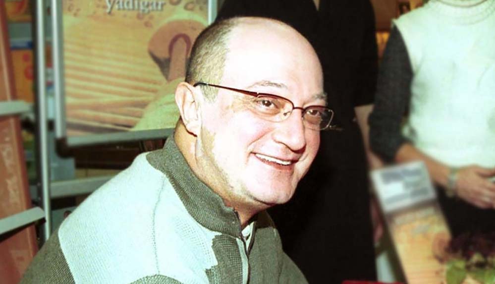 Türk pop müziğine unutulmaz eserler kazandıran usta besteci: Melih Kibar 4 Türk-pop-müziğine-unutulmaz-eserler-kazandıran-usta-besteci--Melih-Kibar