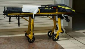 Çin'de bakımevinde kalan bir yaşlı öldü sanılarak ceset torbasına konuldu