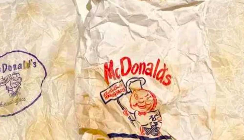 Evin-duvarından-63-yıllık-McDonald’s-siparişi-çıktı-1