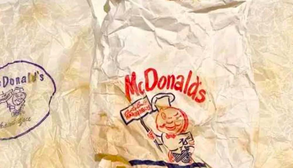 Evin duvarından 63 yıllık McDonald’s siparişi çıktı