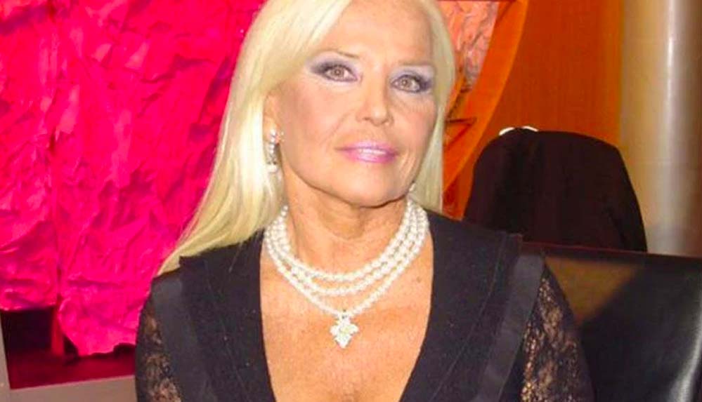 Gönül-Yazar'dan-üzücü-haber--Sol-gözünü-kaybetti