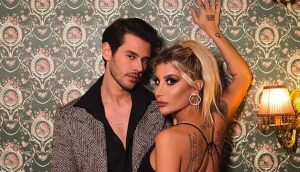 İrem-Derici'den-Cem-Belevi'ye--'Saltanatın-sona-erdi-çeyrek-poçu,-sefil-hayatının-geri-kalanında...'