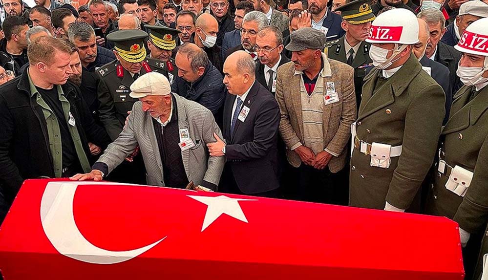 Şehit-Piyade-Sözleşmeli-Er-Nurettin-Uzun-memleketi-Samsun'da-toprağa-verildi