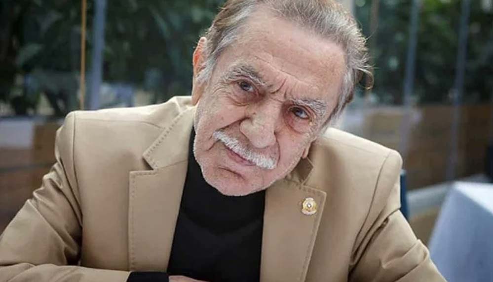 Usta oyuncu Aydemir Akbaş Cumhurbaşkanı adayını açıkladı 4 Usta-oyuncu-Aydemir-Akbaş-Cumhurbaşkanı-adayını-açıkladı