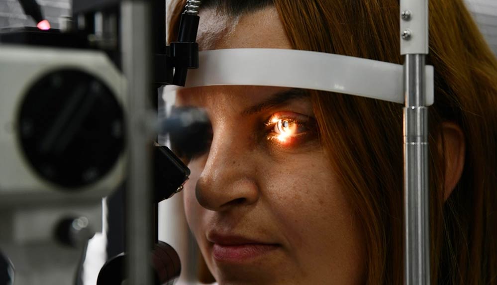 30-yıldır-gözyaşı-döken-kadın-rahatsızlığından-ameliyatla-kurtuldu