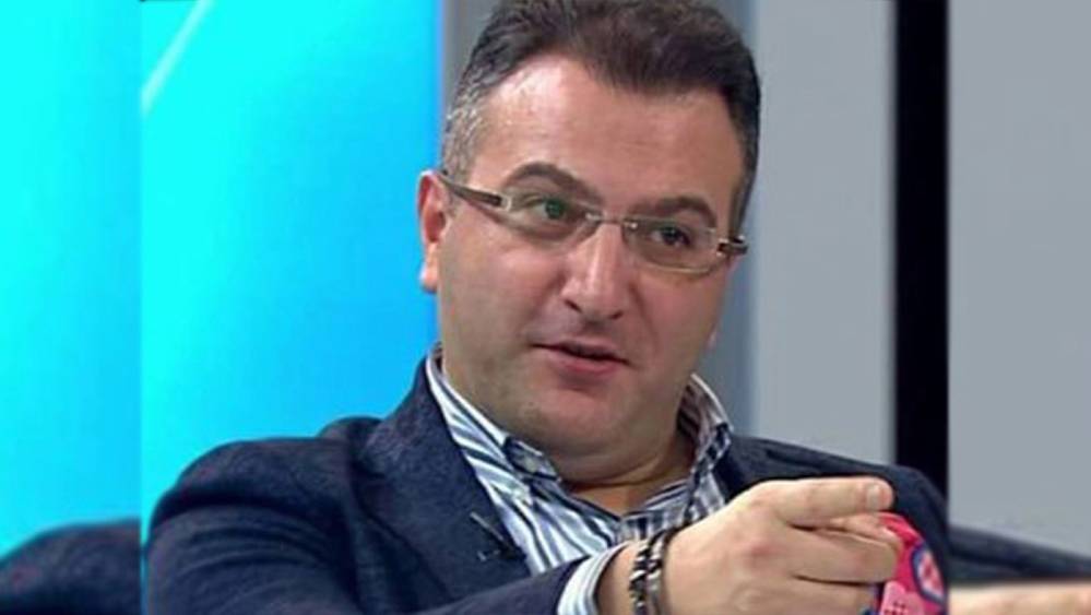 Cem Küçük Kimdir? Nereli? Evli mi?