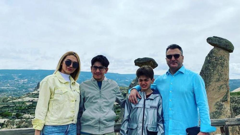 Cem Küçük Kimdir? Nereli? Evli mi?