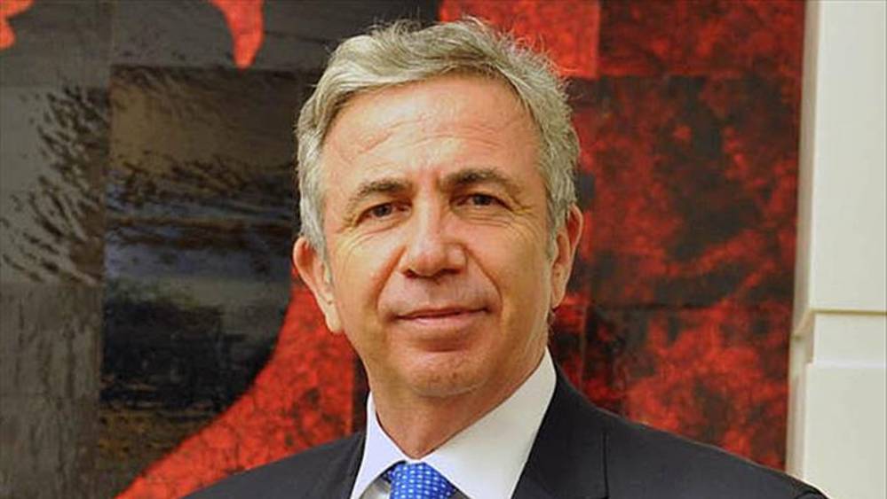 Mansur Yavaş gençlere seslendi: Türkiye'den gitmenizi istemiyorum çocuklar