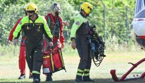 İtalya'da düşen helikopterin enkazında 5 kişinin cansız bedenlerine ulaşıldı