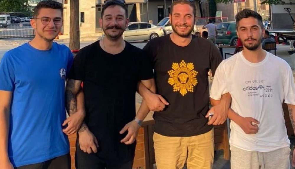 Maç-sırasında-'Ülkede-mülteci-istemiyoruz'-sloganları-atmışlardı--İzmir'de-4-kişi-gözaltına-alındı