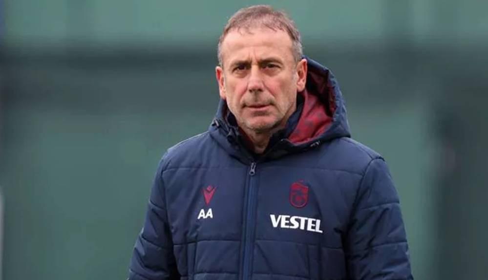 Trabzonspor Teknik Direktörü Abdullah Avcı