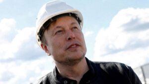 Elon Musk, Tesla'nın yeni fabrikaları için konuştu: Fabrikalar şu an birer para fırını. Sanki paranın alev alev yandığını duyar gibiyim