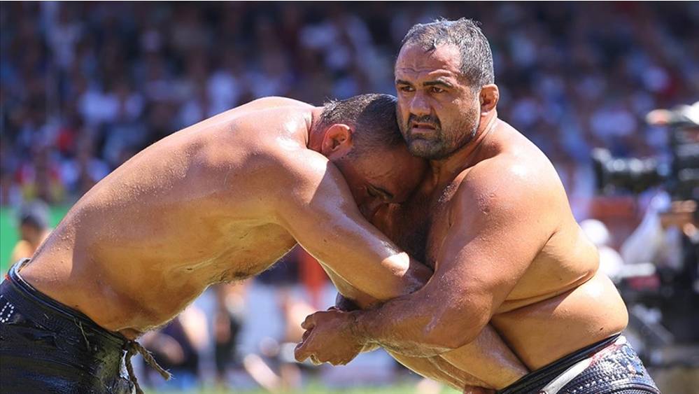 Ali Gürbüz, edebi altın kemeri 'yaktı'11