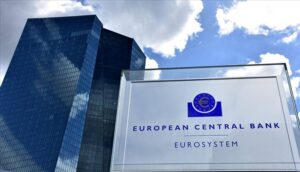 Avrupa Merkez Bankası, 11 yıl sonra faiz arttırmaya karar verdi