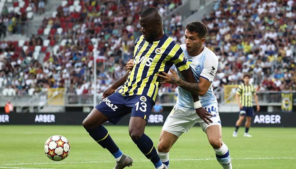 Fenerbahçe, Dinamo Kiev deplasmanından avantajlı döndü
