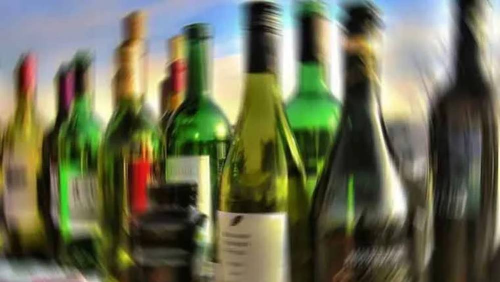Vergi Uzmanı tek tek sıraladı: Alkollü içkide dikkat çeken vergi oranları!