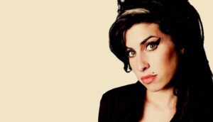 Şarkıcı Amy Winehouse’un hayatı beyazperdeye aktarılacak