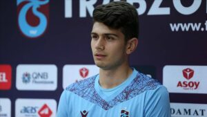 Trabzonspor'un genç kalecisi Kağan Moradaoğlu, YKS'de nasıl 898. olduğunu anlattı