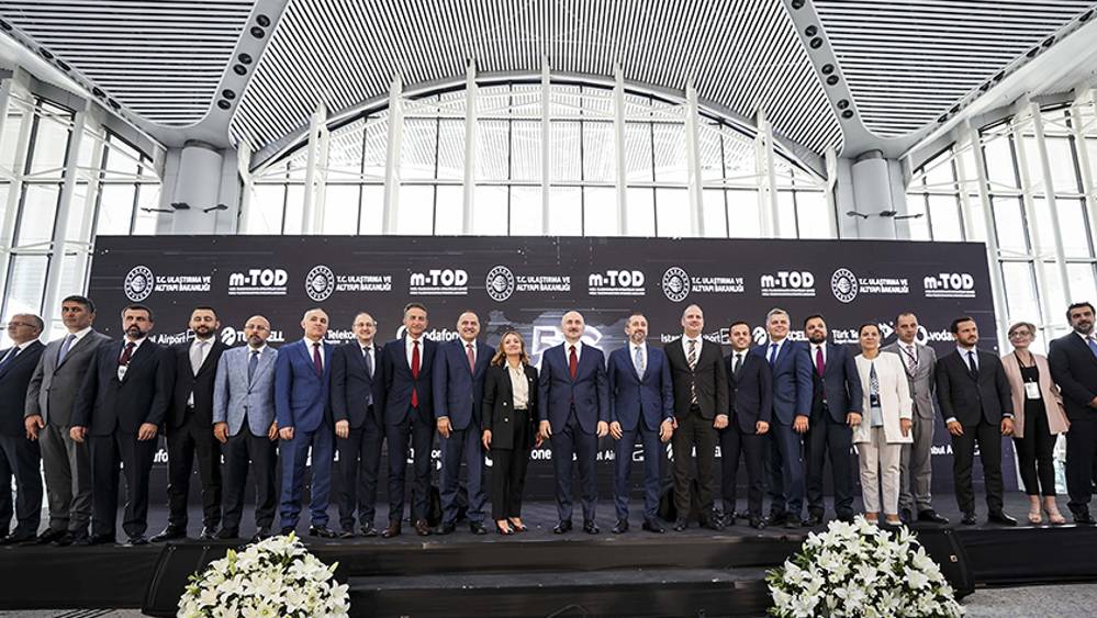 Türkiye'nin 5G yolculuğu İstanbul Havalimanı'ndan başladı 3 Türkiye'nin 5G yolculuğu İstanbul Havalimanı'ndan başladı