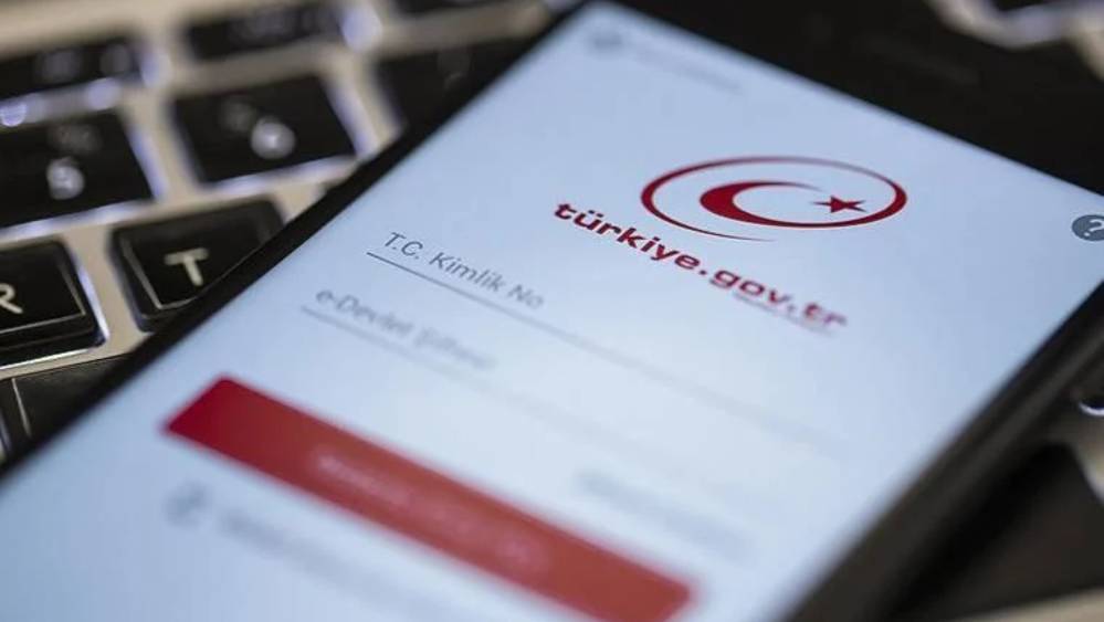 E-Devlet’e ‘askerliğim’ ve ‘varis-muris’ uygulaması geliyor