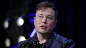 Elon Musk bırakmak istediği 'korkunç alışkanlığını' anlattı