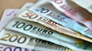 Euro bölgesinde enflasyon temmuzda zirve yaptı