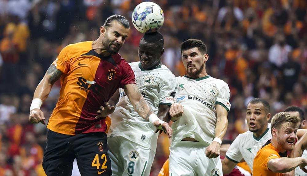 Galatasaray konuk ettiği Giresunspor'a yenildi