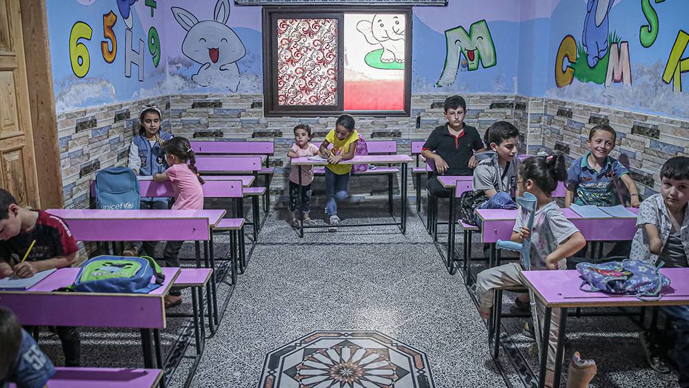 İdlib'de engelli çocuklar gönüllü öğretmenlerin desteğiyle geleceğe hazırlanıyor