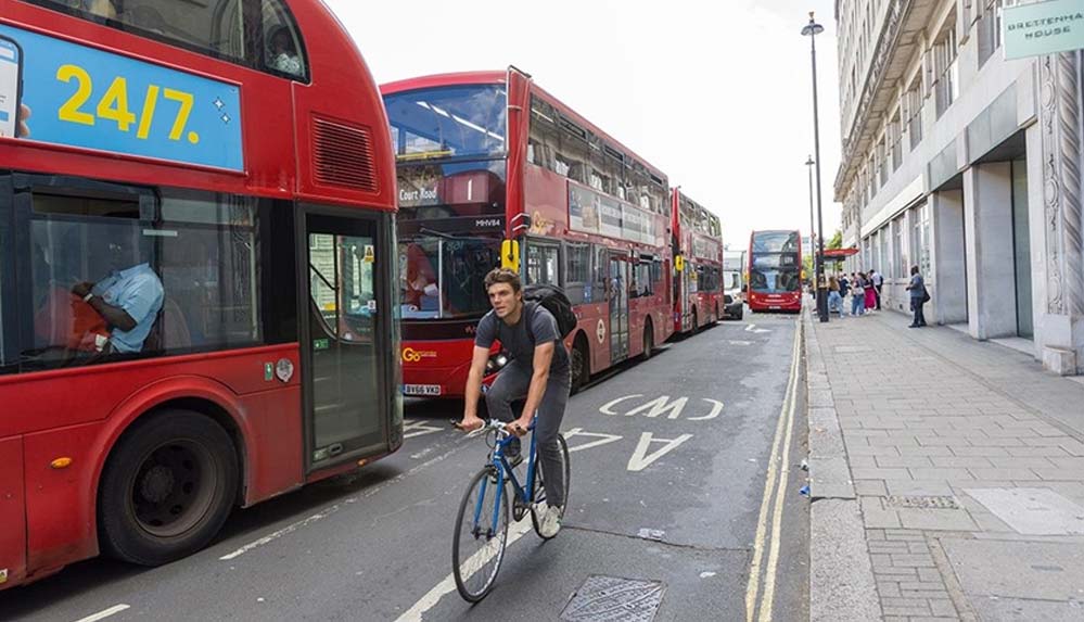Londra'da-metro-çalışanları-ve-otobüs-şoförleri-greve-gitti