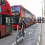 Londra'da-metro-çalışanları-ve-otobüs-şoförleri-greve-gitti