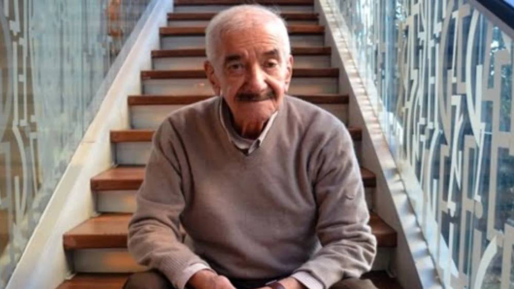 Senarist Safa Önal, filme çekilmiş 395 senaryosuyla Guinness Rekorlar Kitabı'na girdi