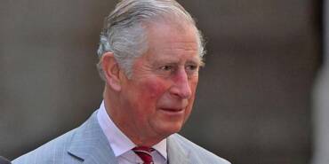 2.-Elizabeth'in-ölümünün-ardından-Prens-Charles,-73-yaşında-İngiltere-Kralı-oldu