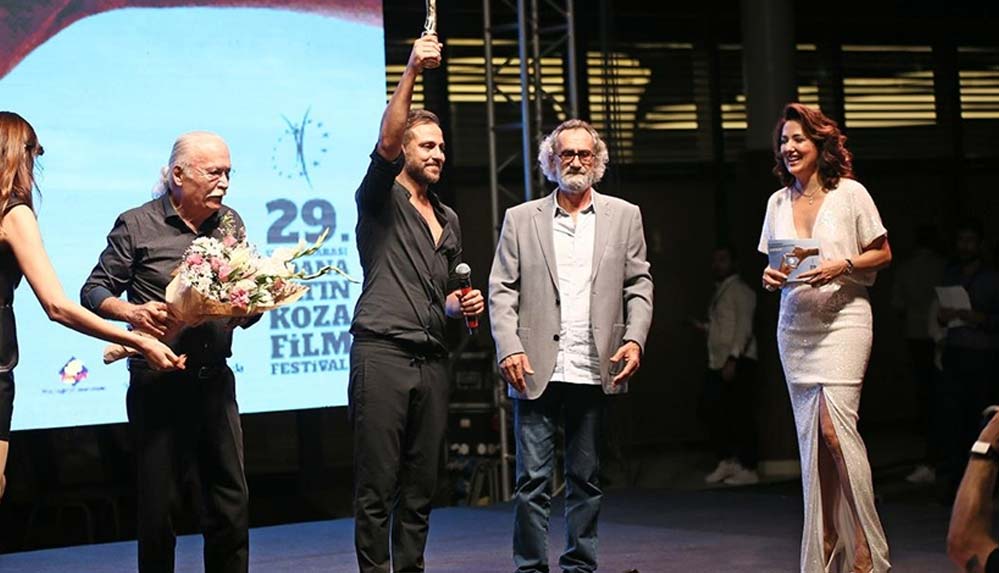 29.-Uluslararası-Adana-Altın-Koza-Film-Festivali'nde-'Onur-Ödülleri'-törenle-verildi