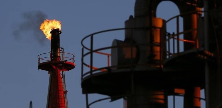 ABD stoklarındaki sürpriz düşüş, petroldeki toparlanmayı destekledi