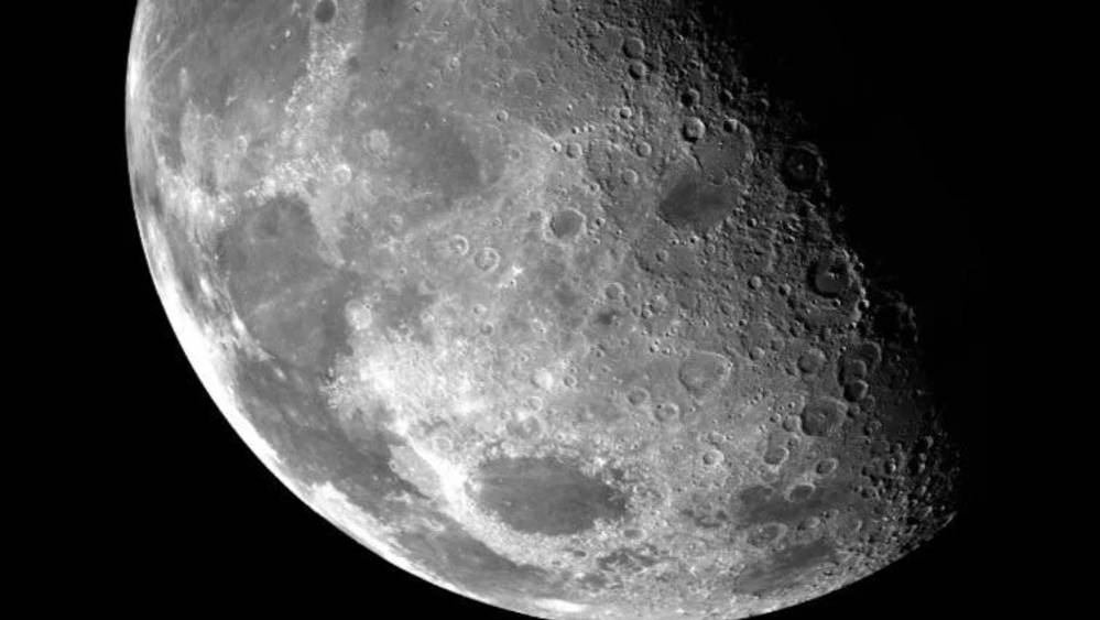 ABD ve Çin'in Ay'daki yarışı: Aynı bölgeye inmek istiyorlar