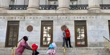 ABD'de 250 milyon dolarlık pandemi yardımıyla 'Türkiye'de mülk satın aldığı' belirtilen şüphelilere dava