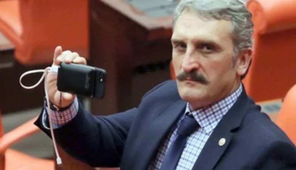Ahmet-Hamdi-Çamlı'dan-Batılı-ülkelere--'Makine,-mühendislik;-siz-bu-işlerden-anlamazsınız'