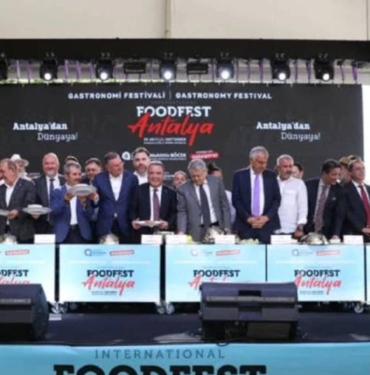 Antalya 1. Uluslararası Food Fest Gastronomi Festivali sürüyor 9 Antalya 1. Uluslararası Food Fest Gastronomi Festivali sürüyor