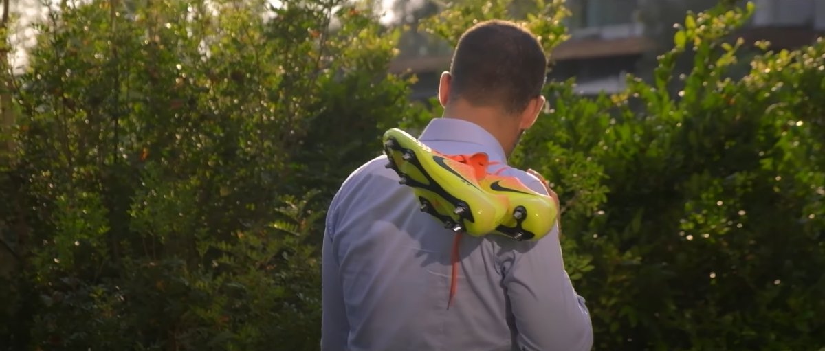 Arda Turan futbolu bıraktı