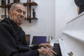 Caz sanatçısı Bozkurt İlham Gencer, 100 yaşında halen piyanosunun başında
