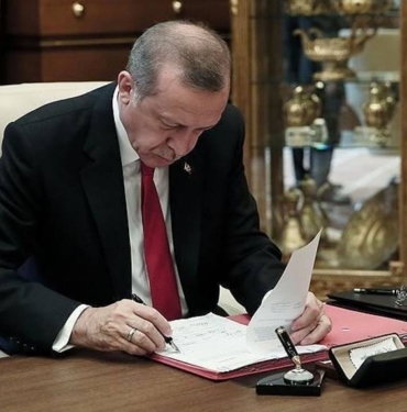 Cumhurbaşkanı Erdoğan 17 üniversiteye rektör atadı 10 Cumhurbaşkanı Erdoğan 17 üniversiteye rektör atadı