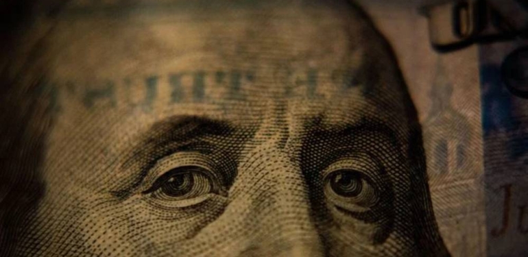 Dolar yılın zirvesini gördü