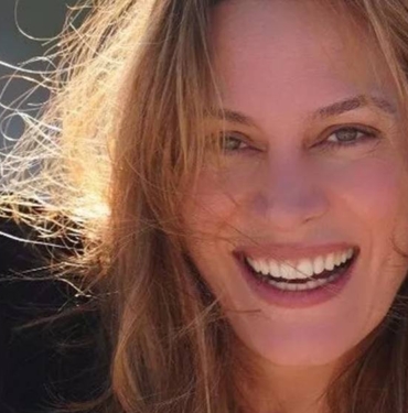 Ebru Cündübeyoğlu ile Güçlü Mete boşandı! 19 yıllık evlilik tek celsede bitti 8 Ebru Cündübeyoğlu ile Güçlü Mete boşandı! 19 yıllık evlilik tek celsede bitti