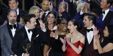 Emmy Ödülleri sahiplerini bulduGeceye damga vurdular