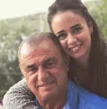 Fatih Terim'in kızı Merve Terim Çetin'den duygulandıran paylaşım: 'Hayatımın en kötü günlerinden biriydi' 5 Fatih Terim'in kızı Merve Terim Çetin'den duygulandıran paylaşım'Hayatımın en kötü günlerinden biriydi'