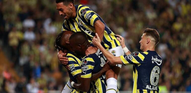 Fenerbahçe,-Alanyaspor-karşısında-gol-oldu-yağdı