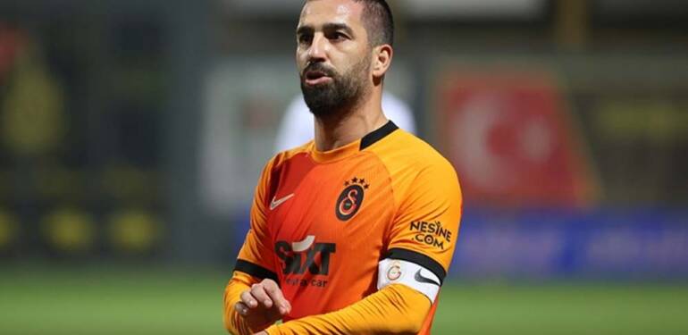 Galatasaray'dan-Arda-Turan-için-jübile-kararı