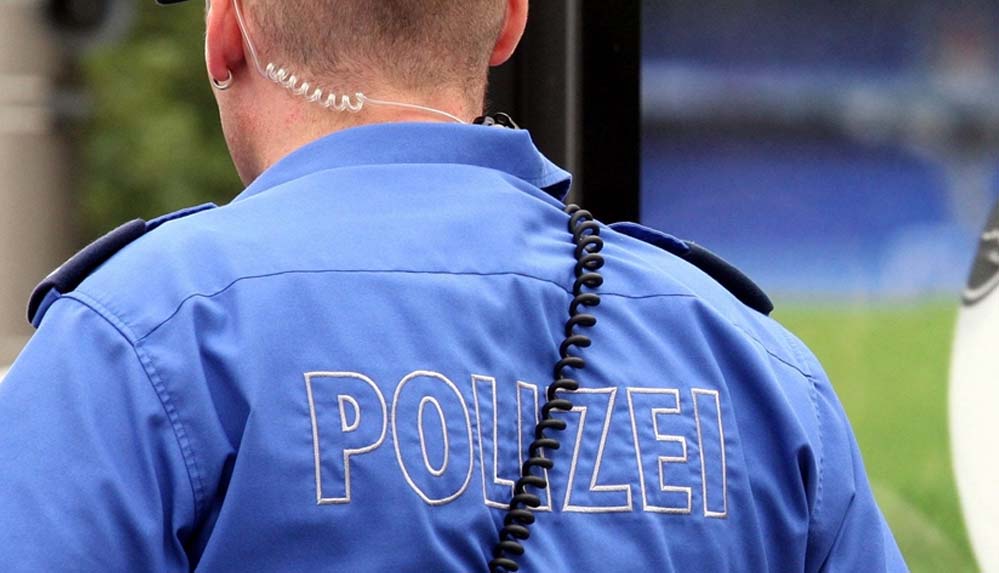 İsviçre polisinden "doğalgaz derecesini yükselten komşusunu şikayet edenlere ödül" görseline inceleme 4 İsviçre-polisinden-'doğalgaz-derecesini-yükselten-komşusunu-şikayet-edenlere-ödül'-görseline-inceleme