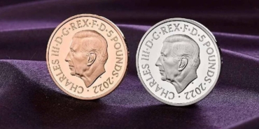 İngiltere'nin Kral Charles'lı yeni madeni paraları görücüye çıktı